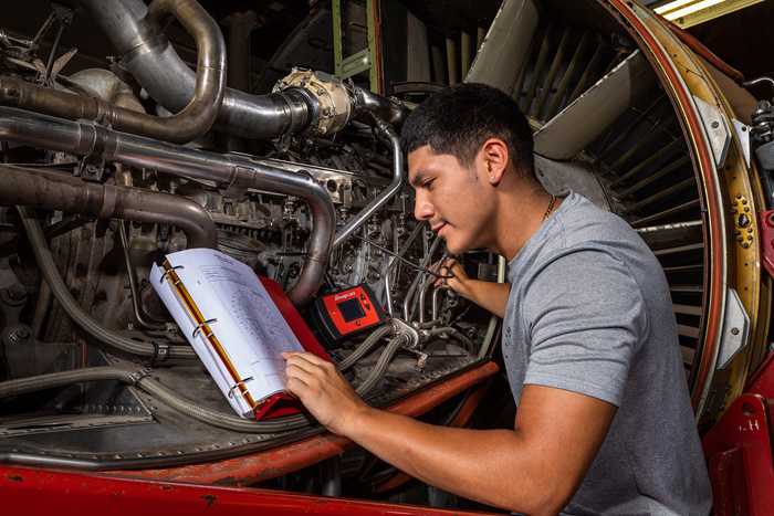 Spartan AMT Student working on Turbine