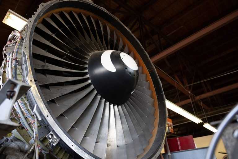 Turbofan vs. Turbojet: What's the Difference? - Pilot Institute