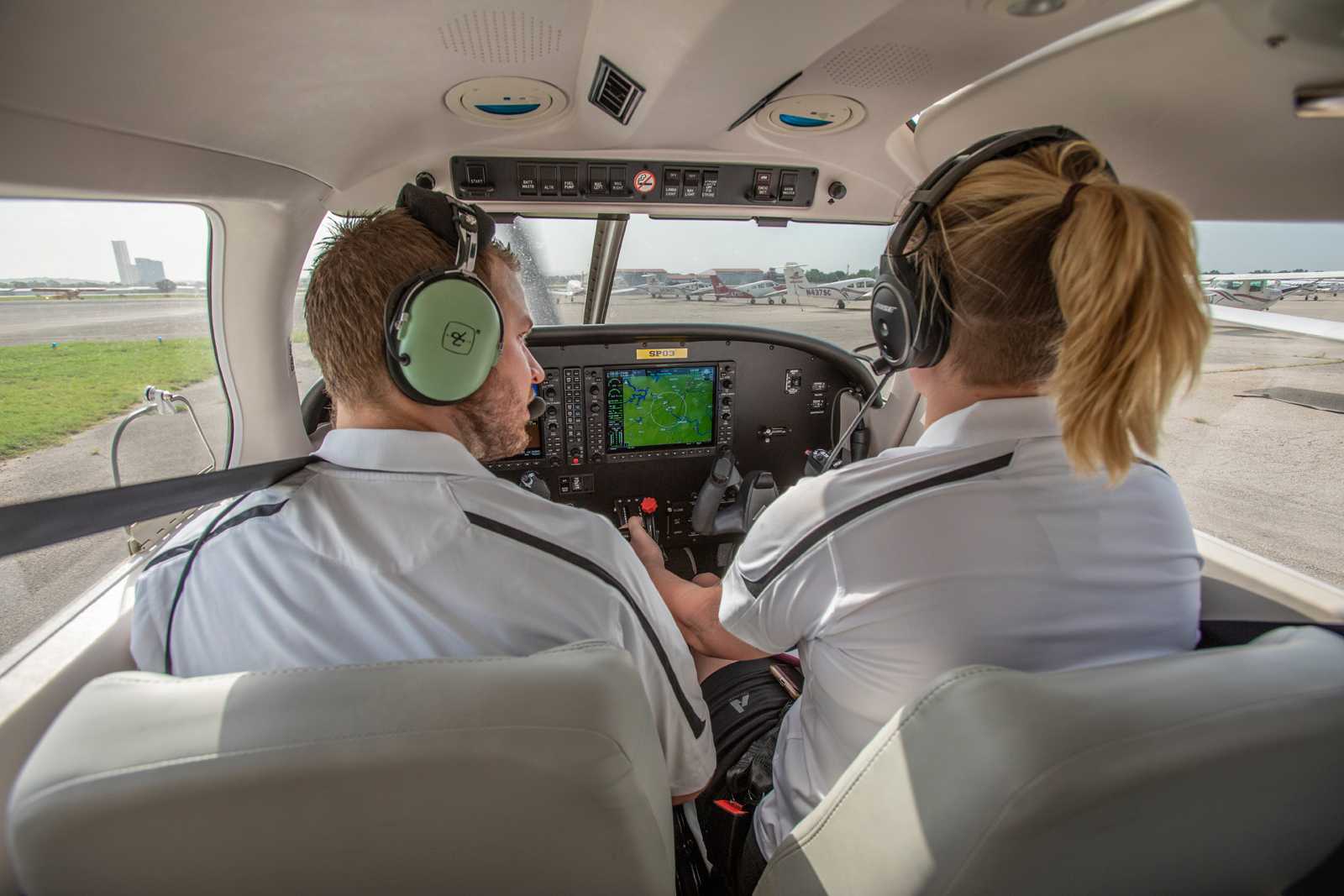 How to Become a Pilot: Learn if Aviation is the Right Career for