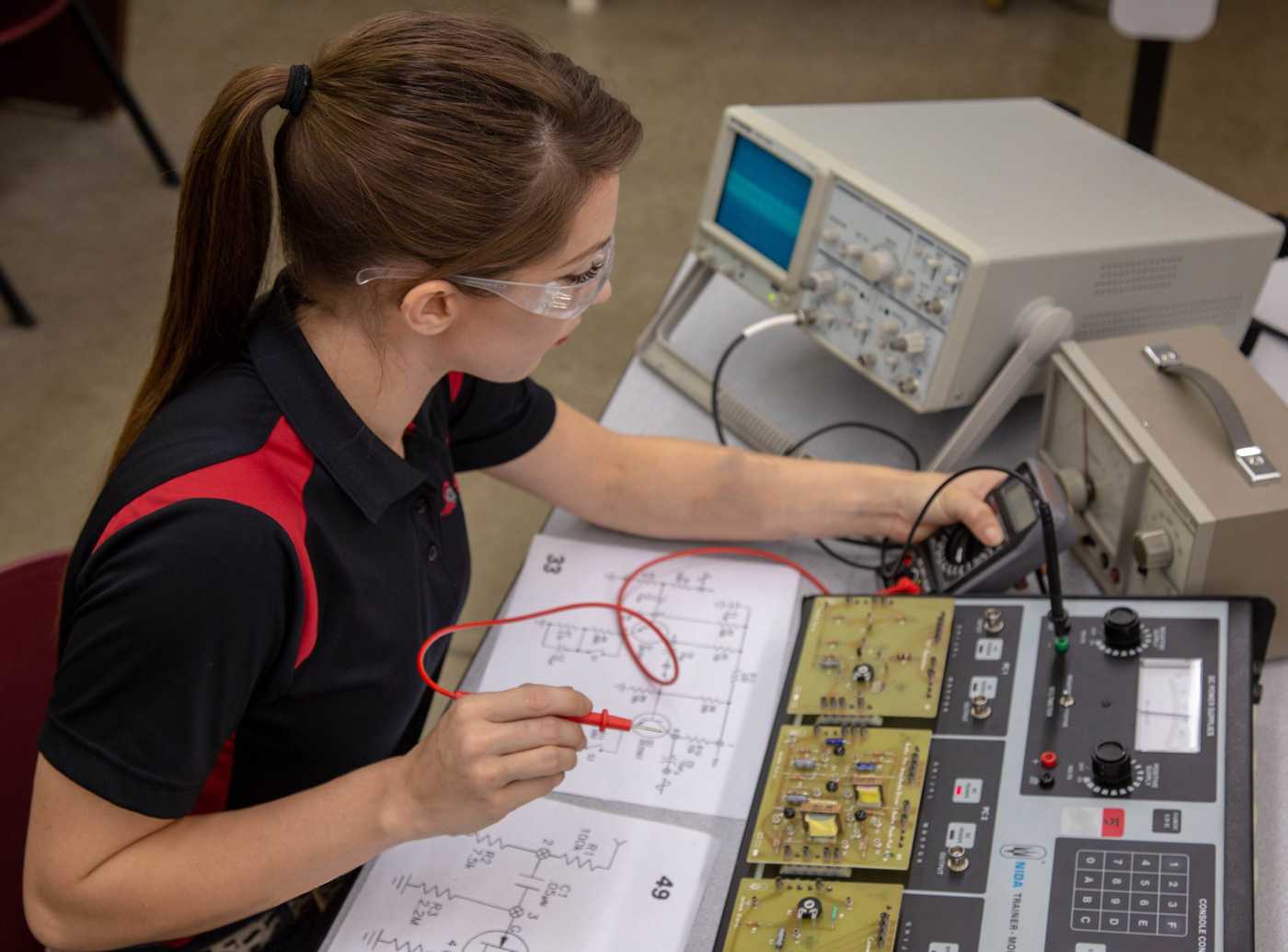 why-train-in-aviation-electronics-technology-avionics-spartan-college